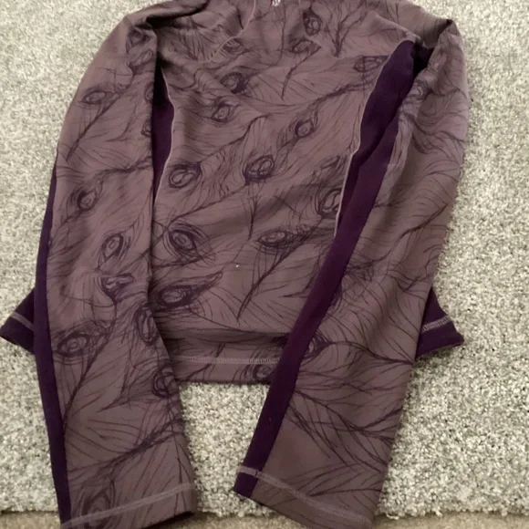 Lululemon Jacket - Picture 2 of 4